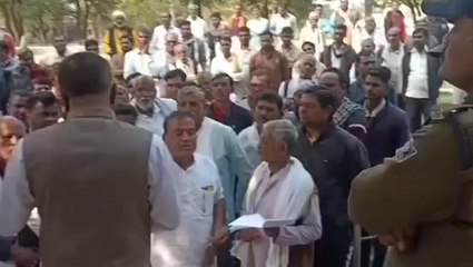 नरसिंहपुर:बांध बनने से डूब सकते है खेत,किसानों का फूटा आक्रोश, जानिए क्या है पूरा मामला