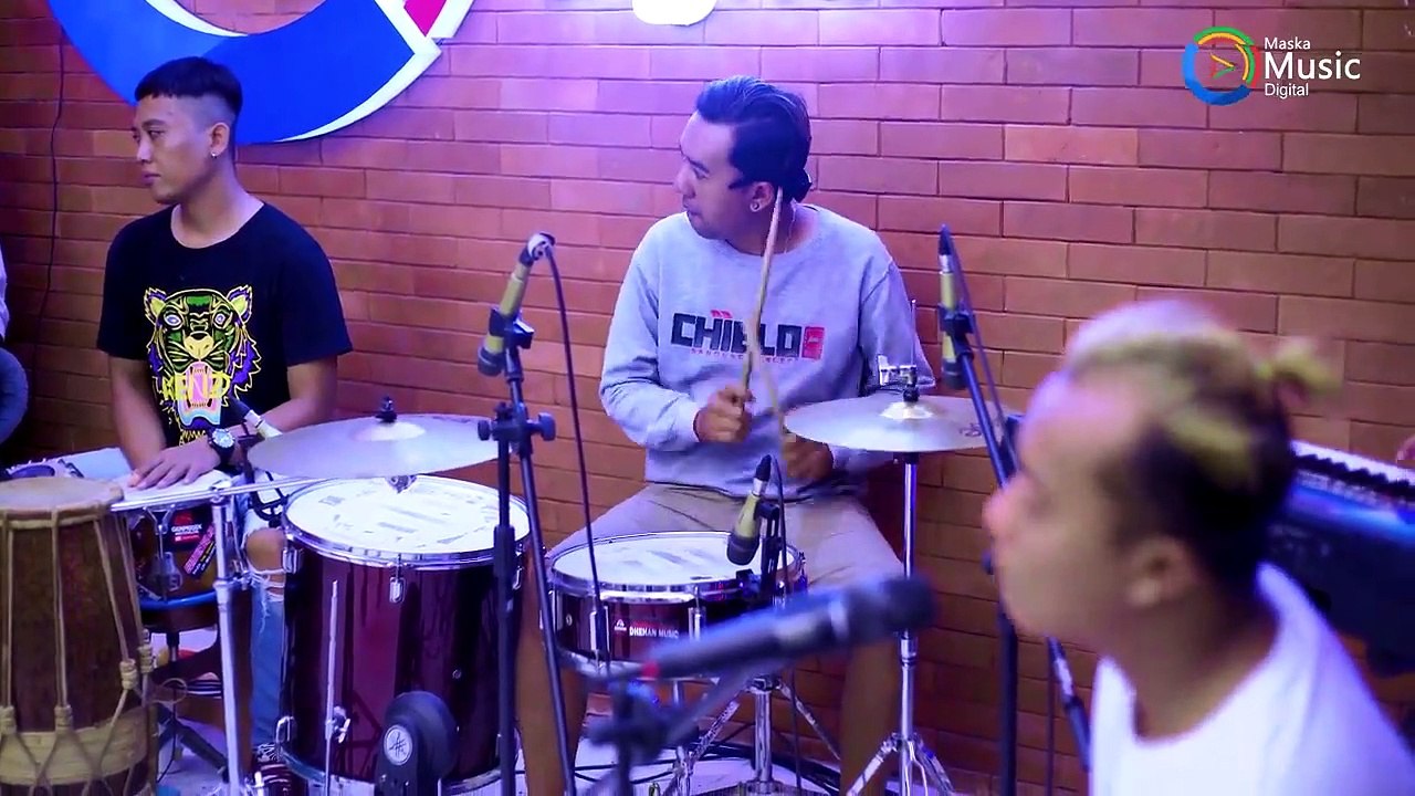 Tak Sedalam Ini - Lusiana Malala (Official Live Music) Music Sensitive