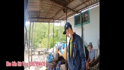 BÁN CUA CHO ANH KHÁCH Ở NƯỚC NGOÀI VỀ