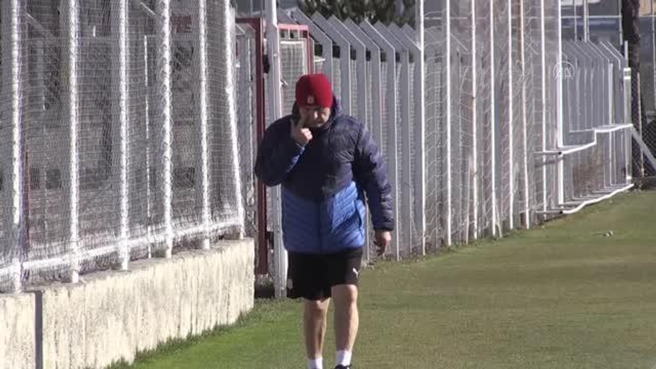 Sivasspor Teknik Direktörü Rıza Çalımbay için Galatasaray maçı kritik