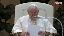 El papa Francisco pide oraciones para Benedicto XVI que «está muy enfermo»