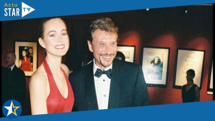 Laeticia Hallyday avoue être en plein sevrage : cette addiction transmise par Johnny