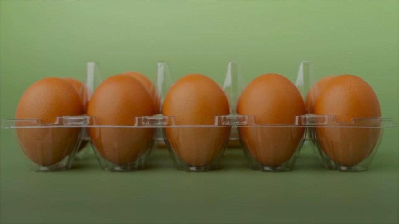 Is it Safe to Eat an Egg with a Small Crack in the Shell
