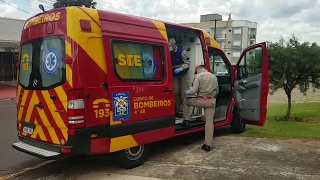 Motociclista fica ferido ao sofrer queda no Bairro Universitário