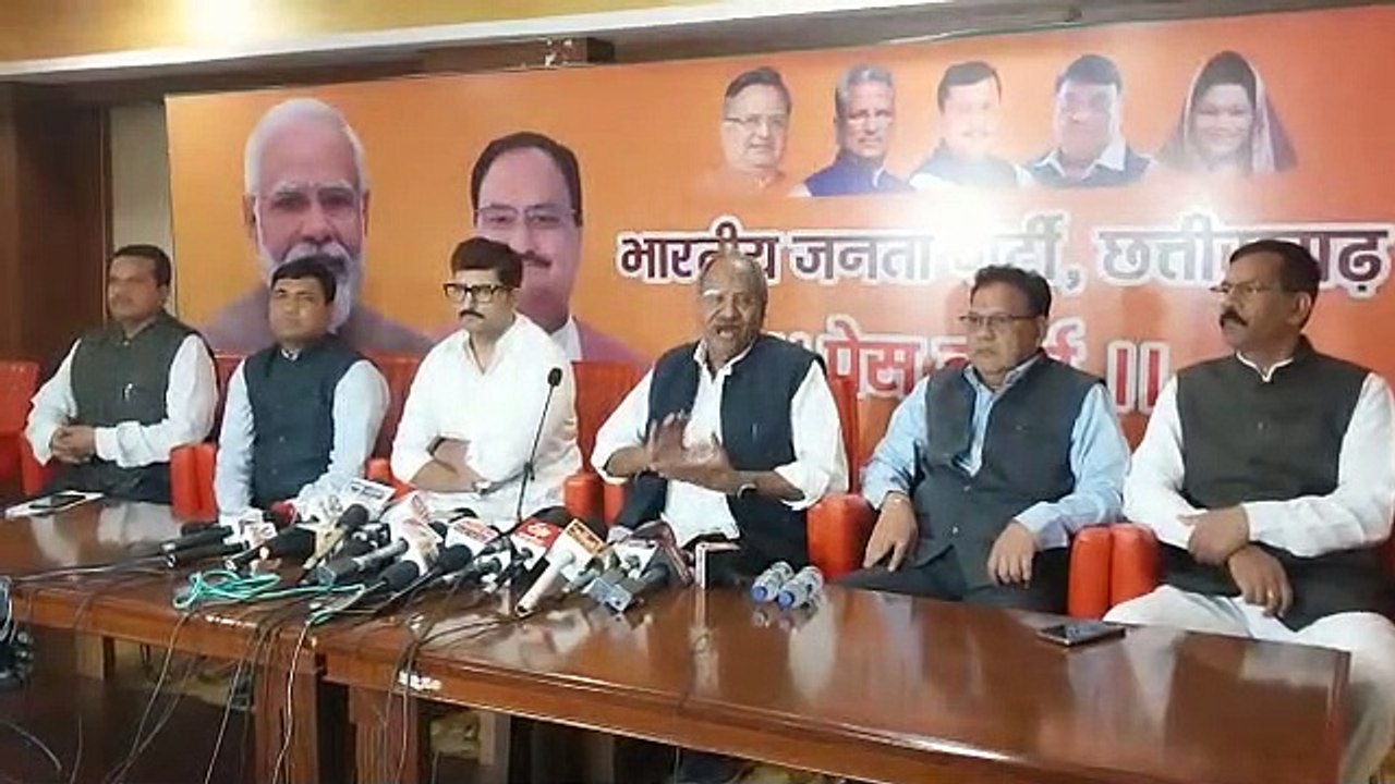 अनुसूचित जनजाति आदिवासी वर्ग का 32 प्रतिशत आरक्षण समाप्त करने के लिए कांग्रेस सरकार जिम्मेदार है : बृजमोहन