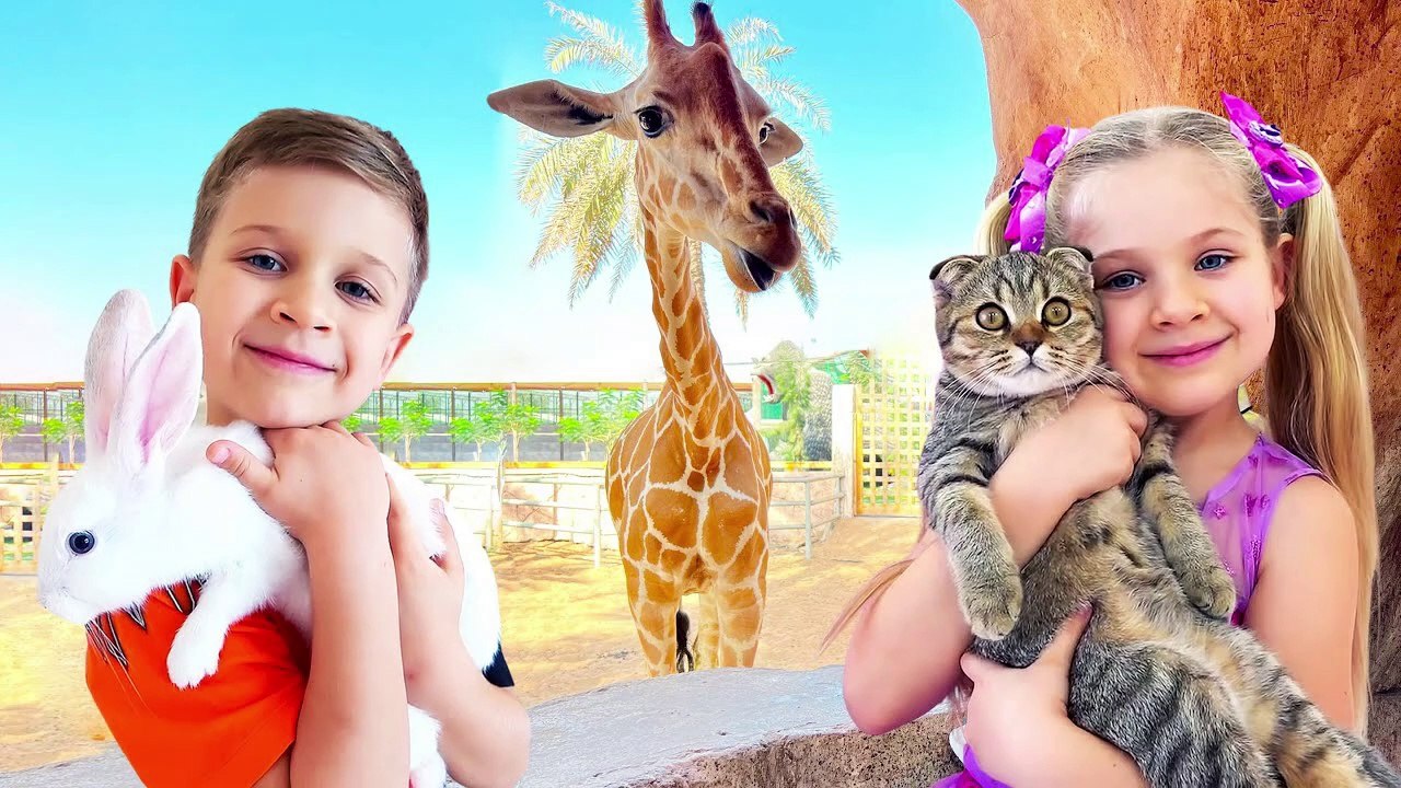 Diana and Roma - Funny Videos with Cat and Other Animals