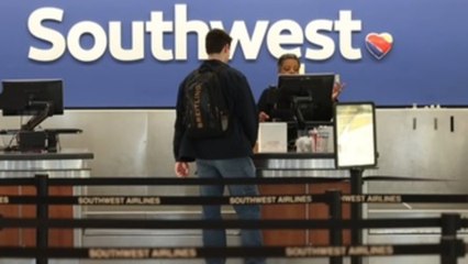 Gobierno de EEUU exige a Southwest compensaciones por alud de cancelaciones