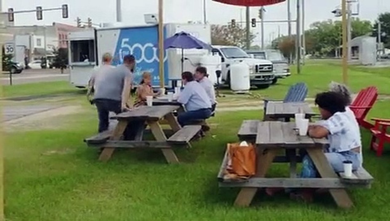 Home Town - Se5 - Ep06 - All in the Family HD Watch HD Deutsch