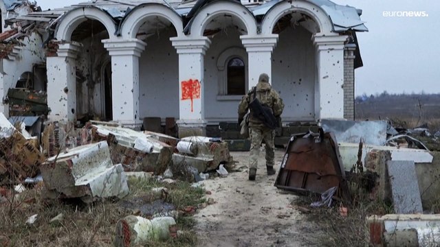 Combatentes russos lutam pela Ucrânia e contra Vladimir Putin