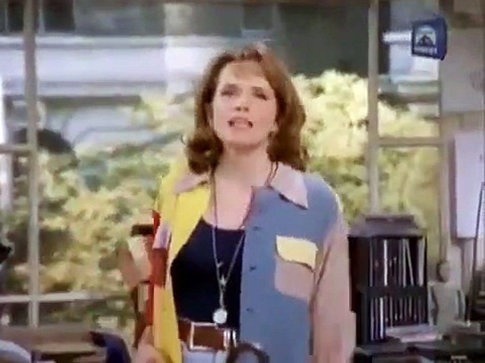 Caroline in the City - Se1 - Ep01 HD Watch HD Deutsch