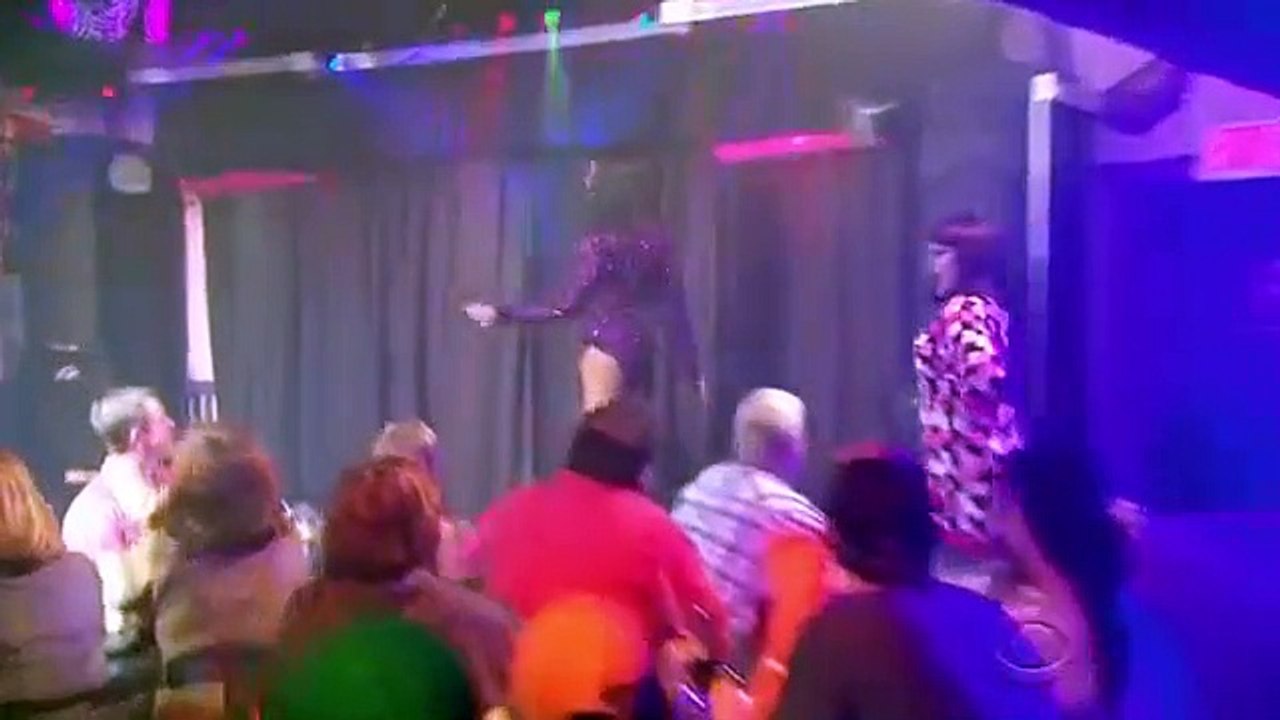 Celebrity Undercover Boss - Se7 - Ep09 HD Watch HD Deutsch