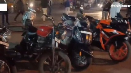 खंडवा : थर्टी फर्स्ट को लेकर पुलिस की तैयारियां जारी, मॉडिफाई साइलेंसर बुलेट पर कार्रवाई