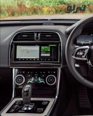 jaguar XE 2022 تجمع بين طابع الفخامة مع التصميم الرياضي