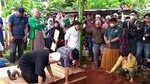 [FULL] Proses Pemakaman Abdul Hamid Alias Pak Ogah Si Unyil