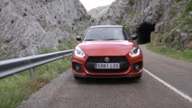 Suzuki Swift Sport 1.4 Boosterjet Mild Hybrid de 48V Design in Red