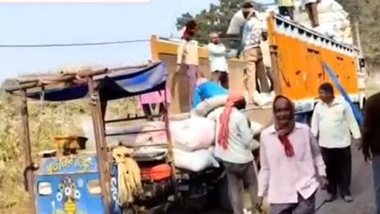 পূর্ব বর্ধমান:শুরু হল সরকারি ভাবে ধান কেনা! লাভের মুখ কি দেখবেন চাষিরা?