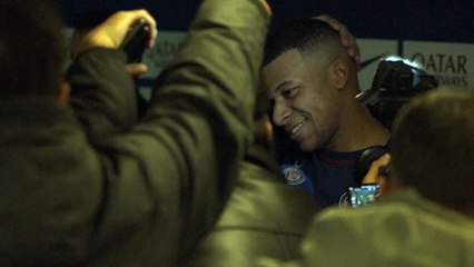 Foot: "Je ne vais jamais digérer" l'échec du Mondial, dit Mbappé