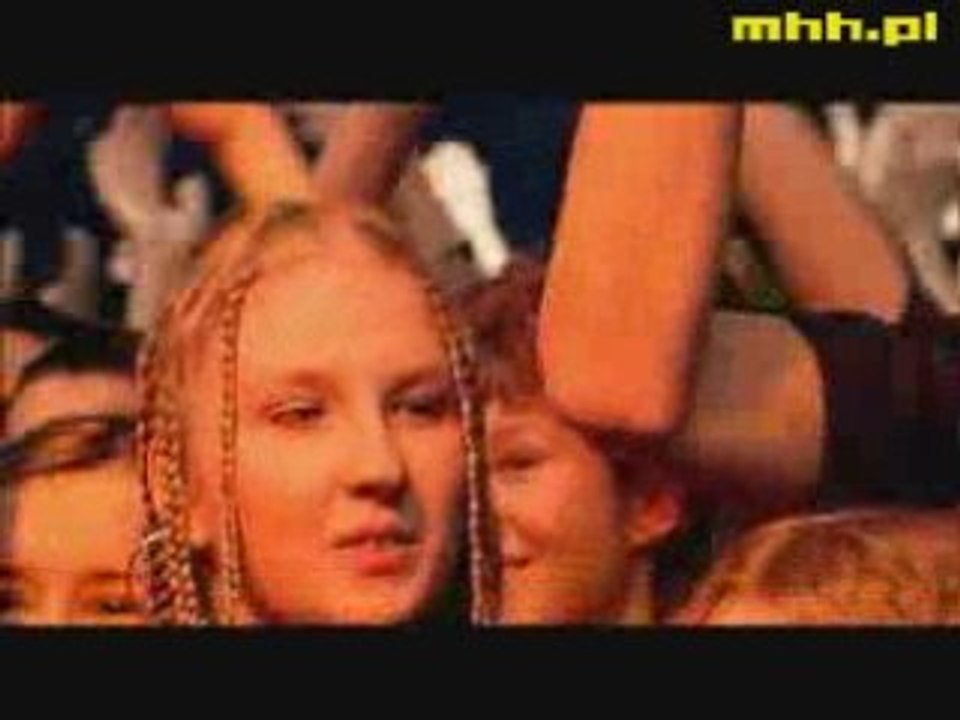 Paktofonika - wreczenie statuetki rodzinie Magika