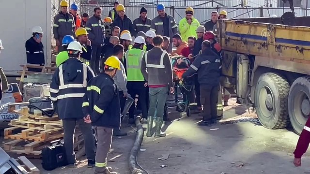 Metro inşaatında yüksekten düşen işçi yaralandı