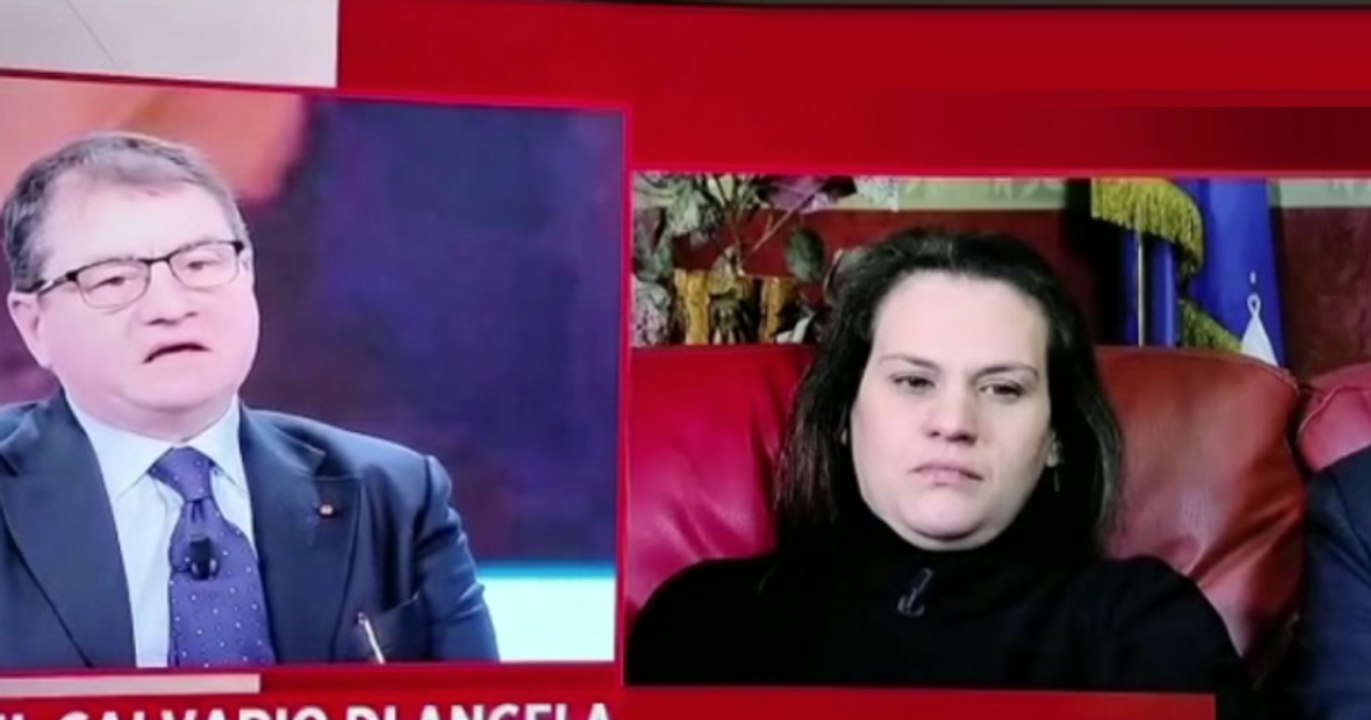 Angela Iannotta, viva per "miracolo" dopo bypass gastrico a "Storie Italiane" (29.12.22)