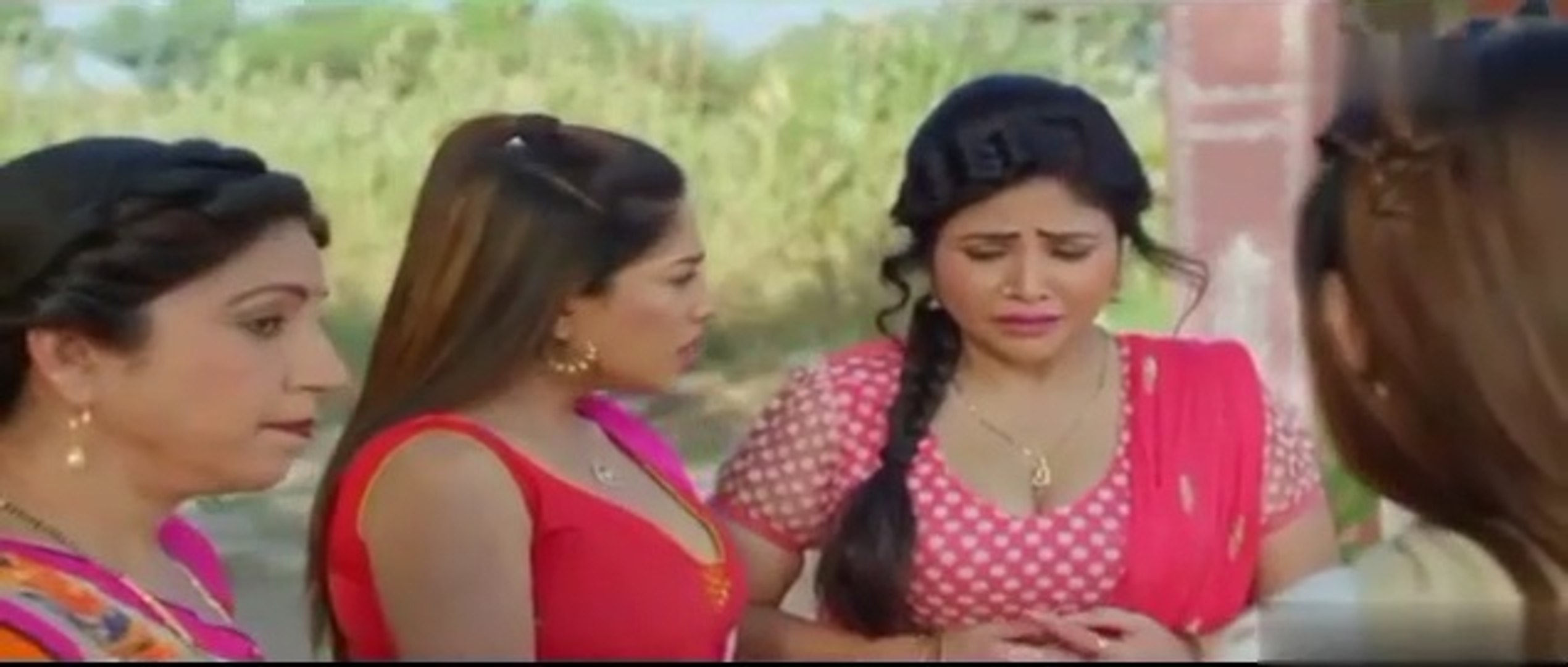 ⁣Pichese hot Web Series Sexy Bhabhi Romance hot Indian web series
