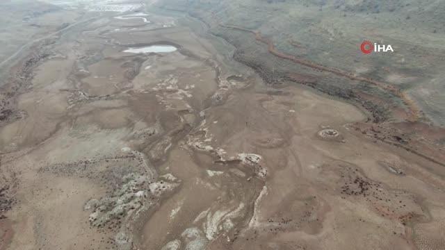 Sivas Çevre Şehircilik ve İklim Değişikliği İl Müdürü Mustafa Doğan, Küresel ısınmanın önüne geçilmese, 2100 yılında kıyı şehirleri sular altında...