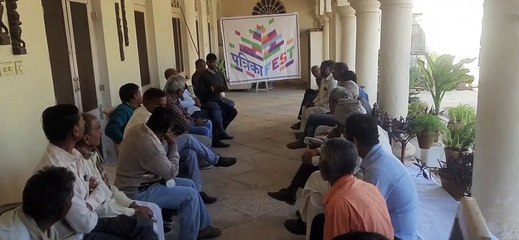 किसानों को खेती में नहीं मिल रही पूरी मेहनत, खेतों की गुणवत्ता में आने लगी कमी