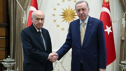 Скачать видео: Beştepe'de kritik zirve! Cumhurbaşkanı Erdoğan, MHP lideri Bahçeli ile görüşüyor