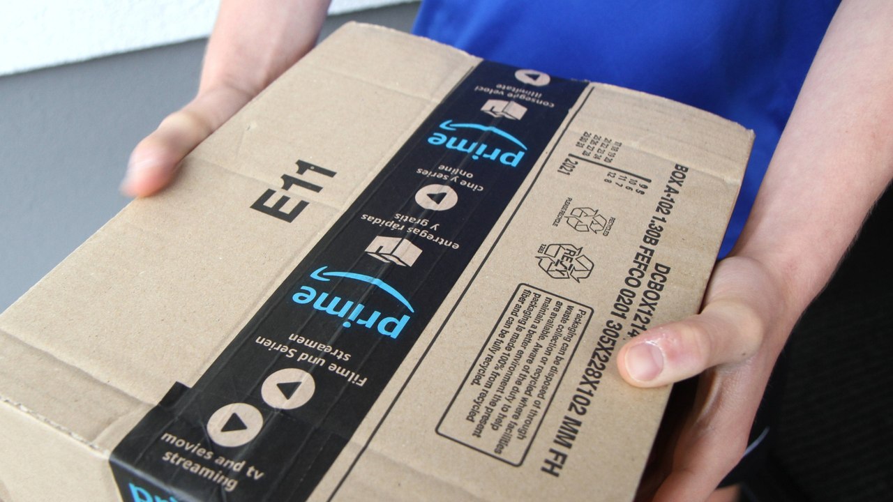 A1, E4, M2: Das bedeuten die geheimen Codes auf Amazon-Paketen