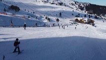 (TEKRAR) BOLU - Kartalkaya'da kayak ve snowboard yaparak tatil keyfi yaşadılar
