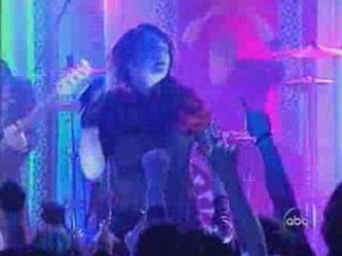 MY CHEMICAL ROMANCE - Helena (Live On Kimmel)