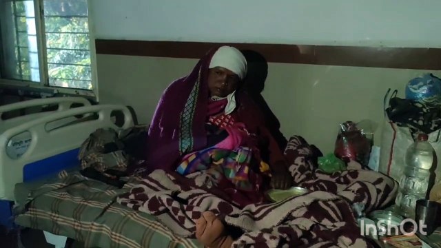 video : अस्पताल के प्रसूति वार्ड में अंधेरा, मोबाइल टॉर्च की रोशनी में नौनिहाल