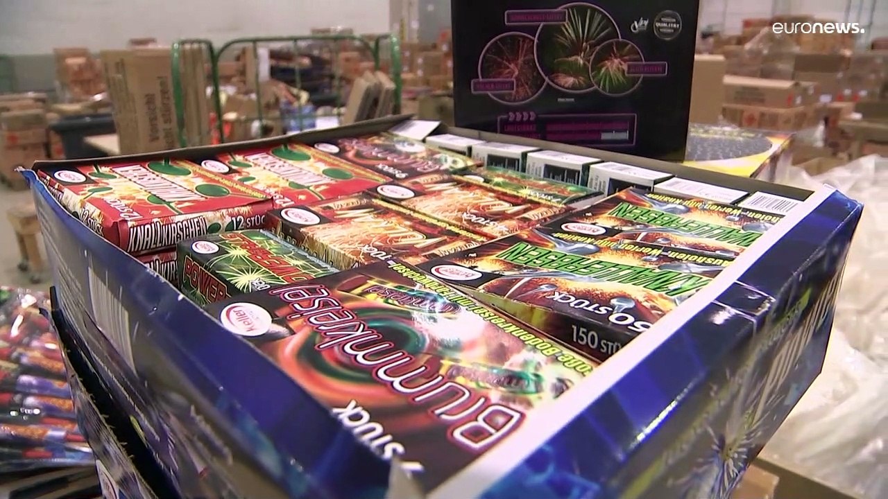 Zwangspause beendet: Böllerstopp begleitet Verkaufsstart für Feuerwerk