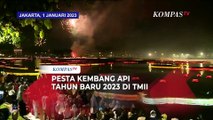 Pesta Kembang Api Meriahkan Malam Tahun Baru 2023 di TMII