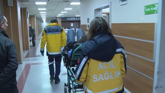 Sağlık çalışanları yılbaşına görev başında girdi