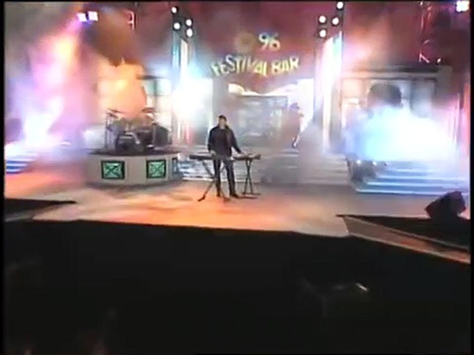 Robert Miles joue son morceau culte "Children"