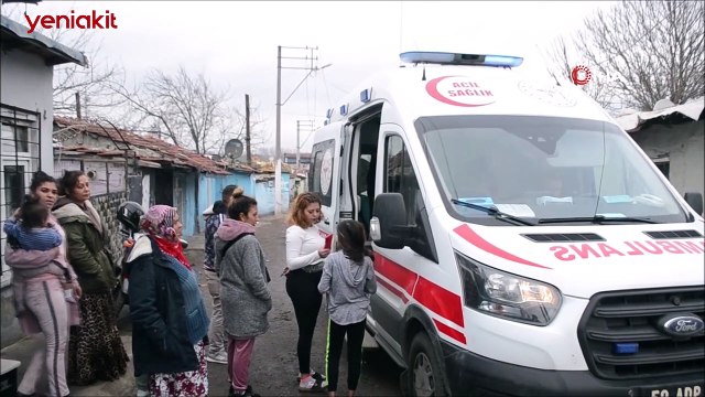 Başıboş köpek 'ağaç ol' pozisyonunu bilmeyen(!) 4 yaşındaki çocuğa saldırdı!
