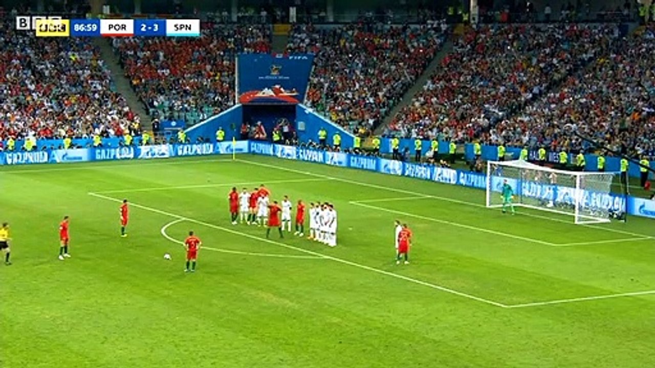 Cristiano Ronaldo free kick goal against Spain in the world