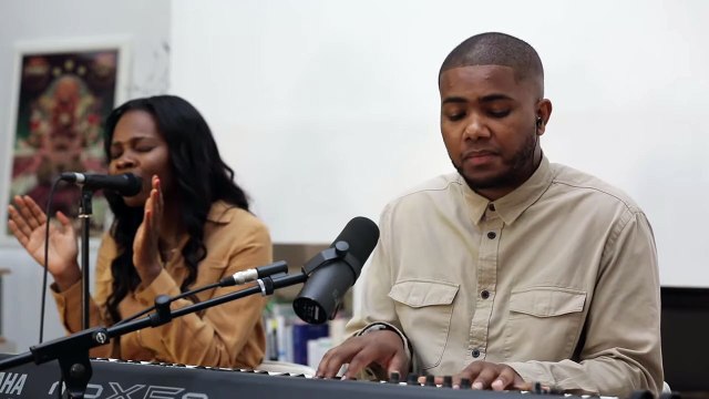 Saint-Esprit (Jesus Culture) - NXTG Worship #French Cover