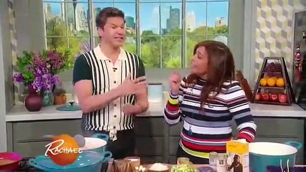 Rachael Ray - Se13 - Ep125 - Co-Host David Burtka Brings The Party All Hour Long - Rach's 30-Minute Shrimp Scampi HD Watch HD Deutsch