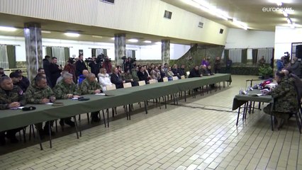 Kosovo reabre fronteira com a Sérvia