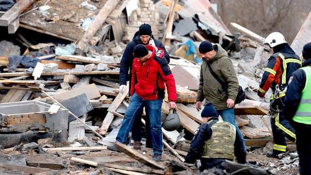 Russia fires 120 missiles across Ukrainian cities