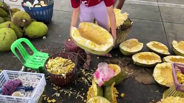 Biggest Sizet Fruit!! So Satisfying!! Jackfruit Cutting Skills - Thai Street Food
