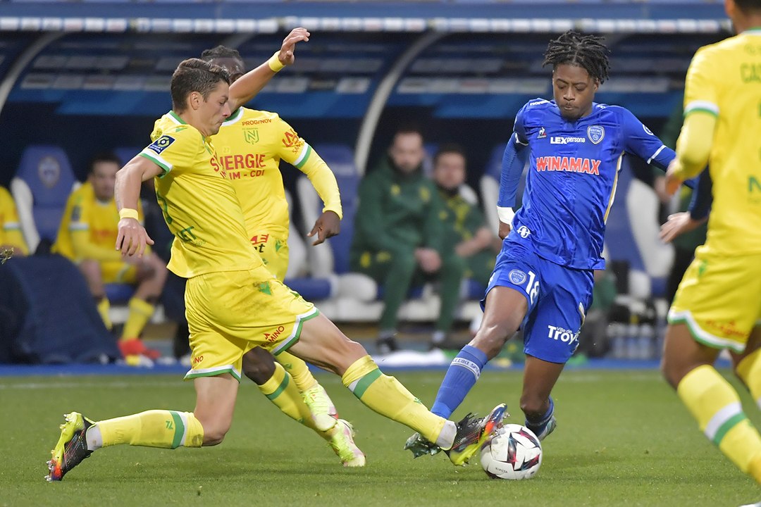 ESTAC 0-0 Nantes | Résumé du match