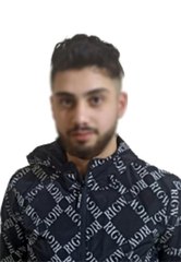 Bulduğu kredi kartıyla aracına akaryakıt aldı...O anlar kamerada