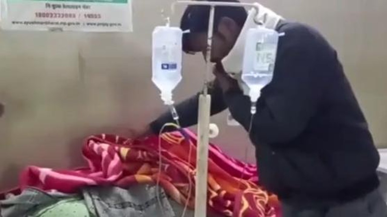 दमोह: चलती ट्रेन से अचानक फिसला युवक का पैर, फिर जो हुआ..देखकर उड़े सबके होश