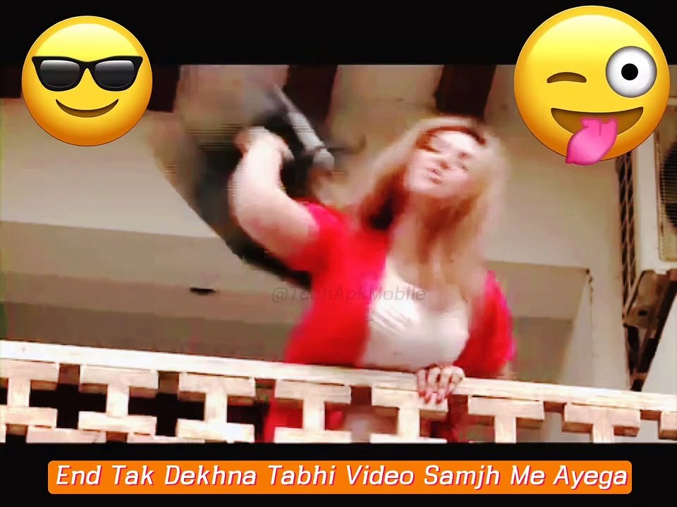 पूरा विडियो देखना तभी समझेगा। घर से निकलने के बाद क्यूं वापस घर मे बुलाती हैं।