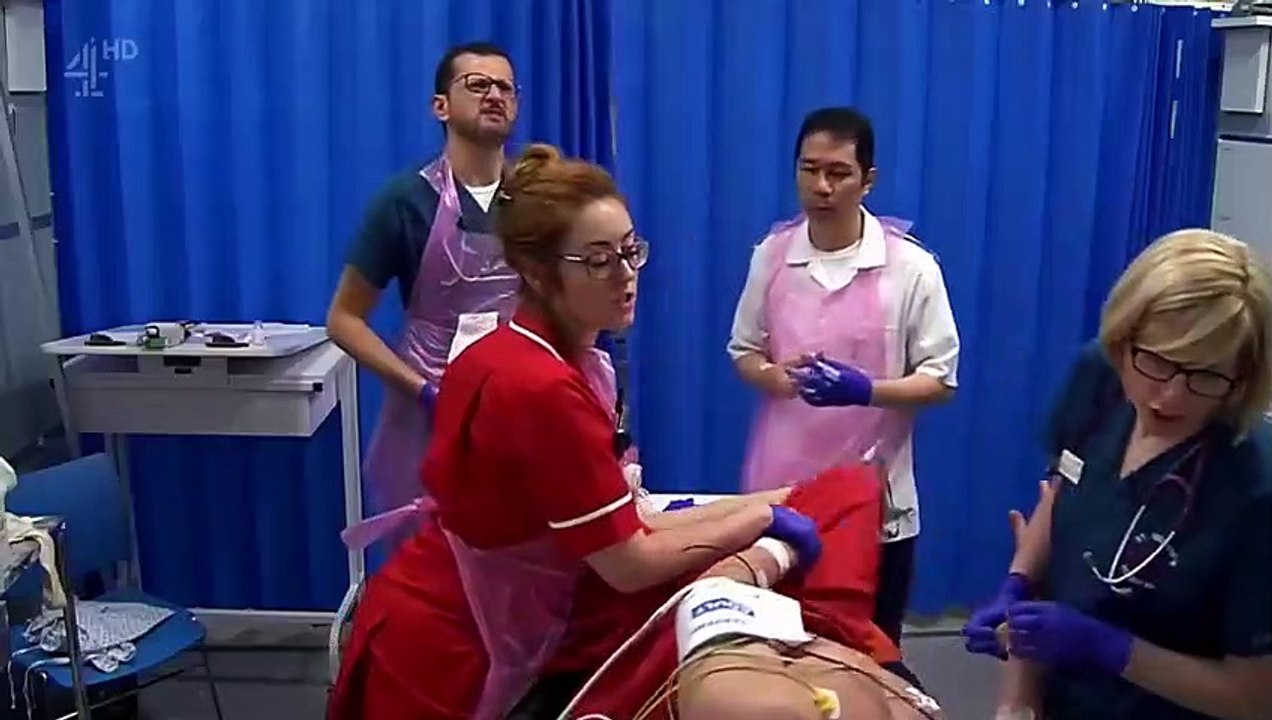 24 Hours in A $$ E - Se15 - Ep16 HD Watch HD Deutsch