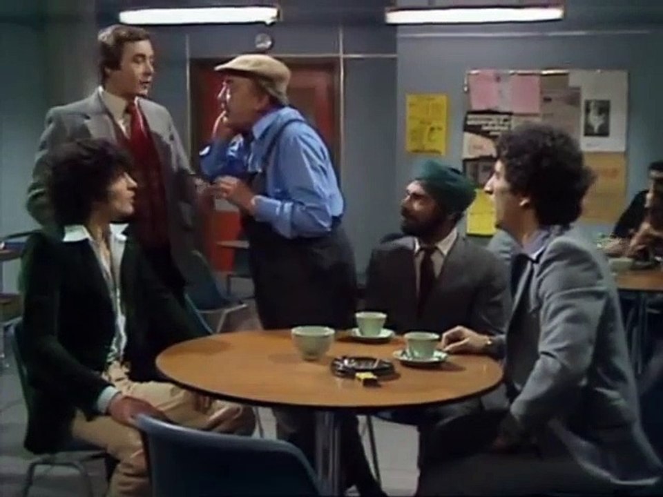 Mind Your Language - Se1 - Ep04 HD Watch HD Deutsch