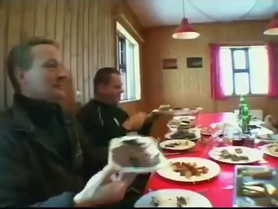 Anthony Bourdain - No Reservations - Se1 - Ep02 HD Watch HD Deutsch